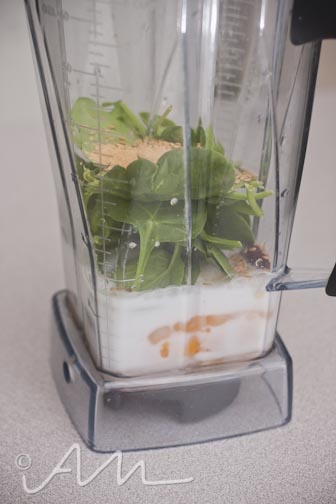 greenmangosmoothie-1